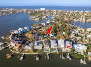 364 12th Ave, Indian Rocks Beach, FL 33785
