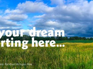 8779 Cannon Fields Dr NE #1, Ada, MI 49301