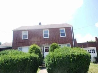 744 Golf Course Rd, Aliquippa, PA 15001