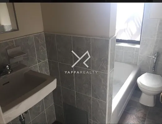 Rented by Yaffa Realty LLC | media 5