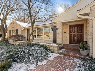 7507 Maple Ter, Wauwatosa, WI 53213