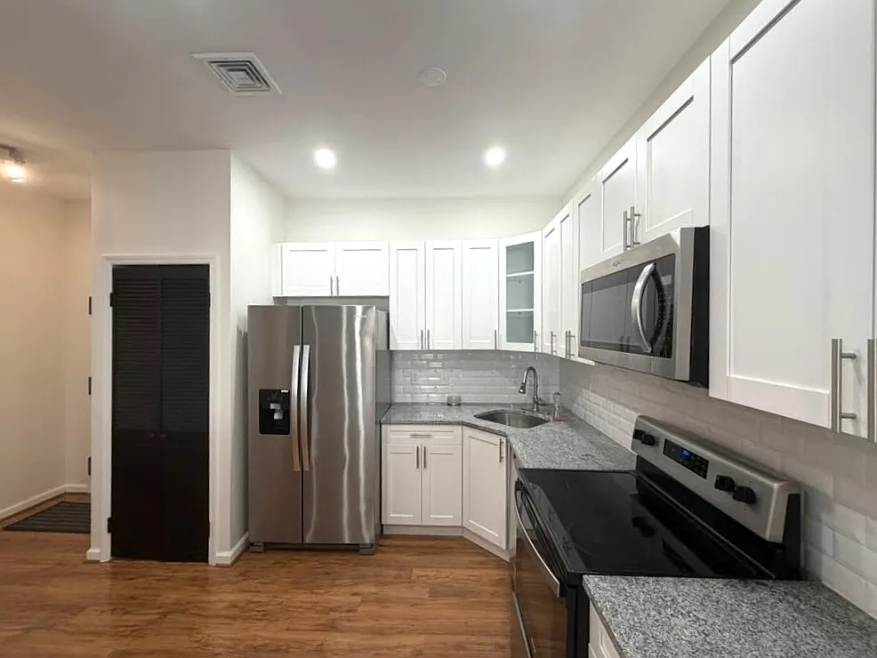 1 bed, $2,800 — Photo 4