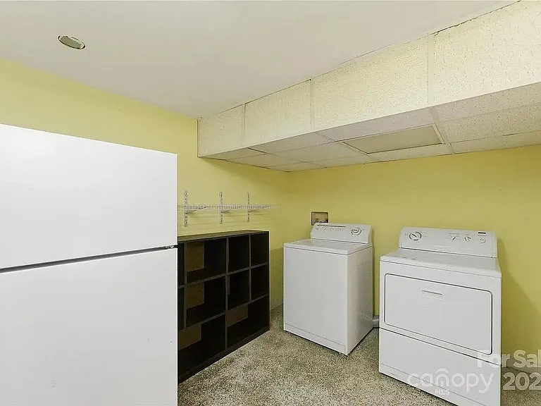 1051 Cox Mill Rd — Photo 15