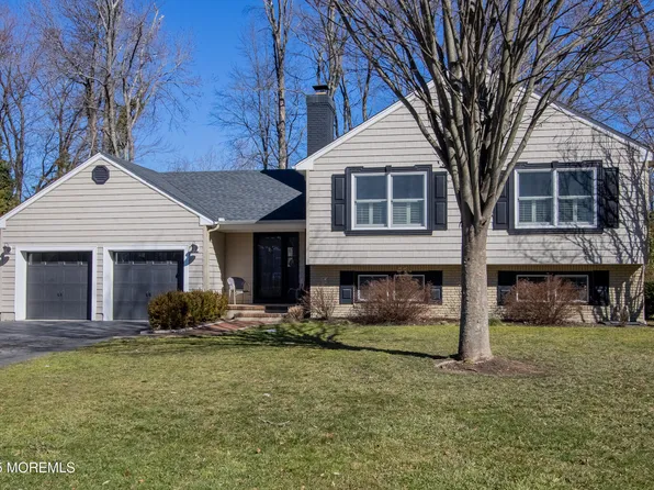 60 Brookside Ln, Little Silver, NJ 07739