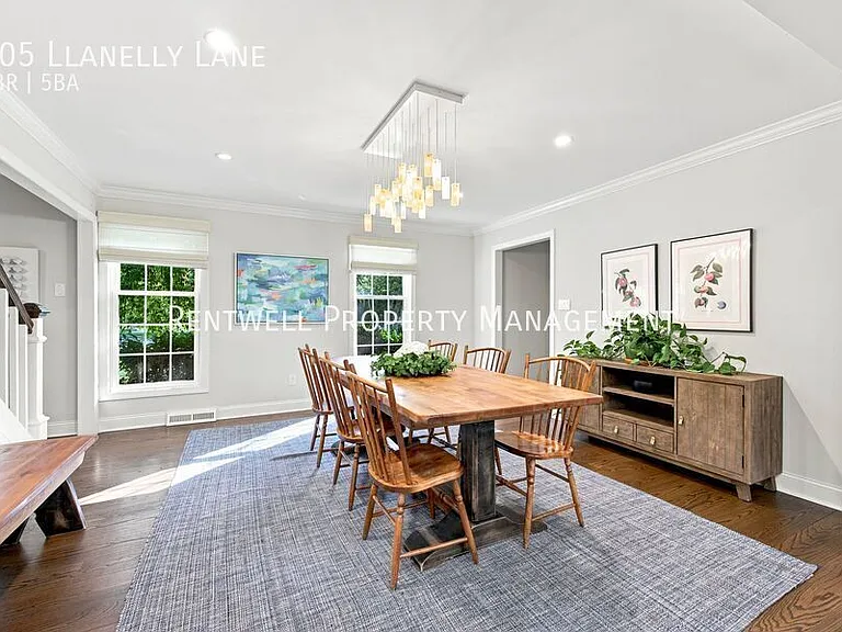 805 Llanelly Ln — Photo 5