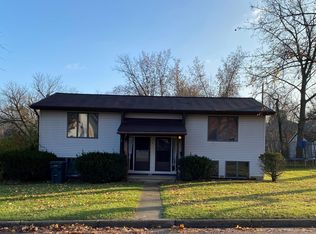 316 N East St APT 1, Chelsea, MI 48118