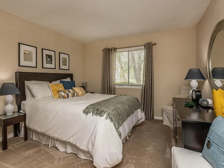 Lake Brandt Apartments — Photo 6