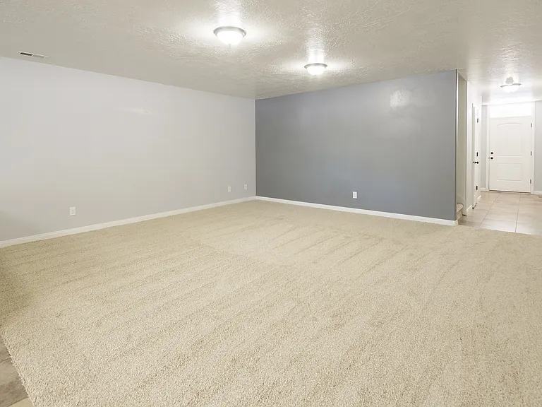 2454 W 630 N #1 — Photo 12