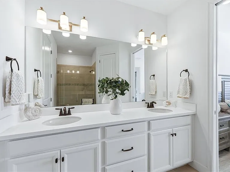 4733 Tortona Ct — Photo 31