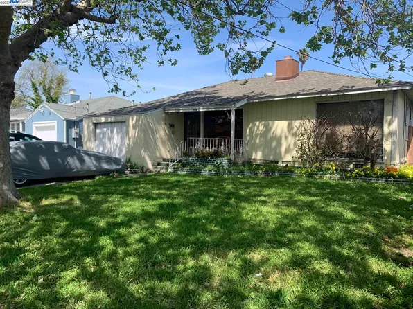 17088 Via Alamitos, San Lorenzo, CA 94580