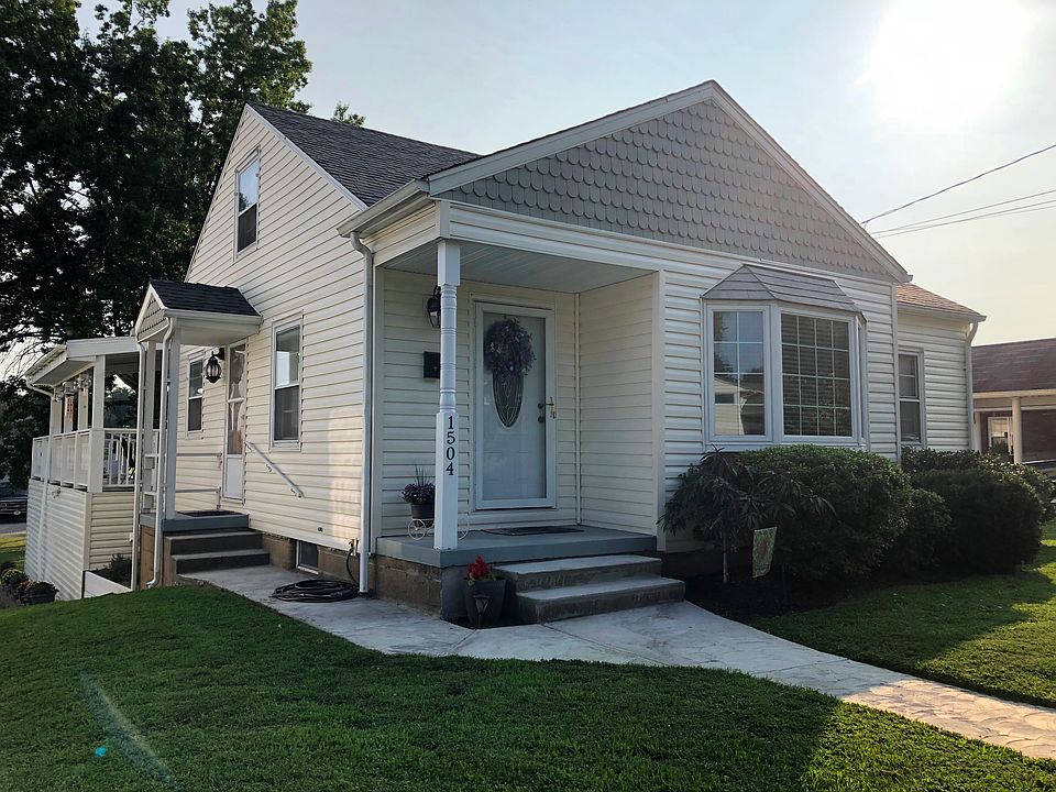 Front of house 