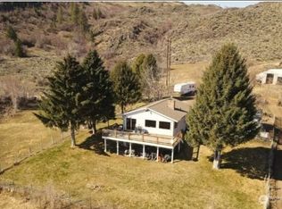 81 Golden Rd #B, Oroville, WA 98844