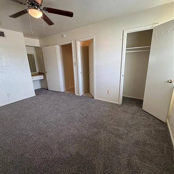 3002 Stanford St #B — Photo 10