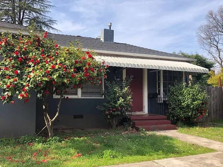 548 Alder St — Photo 2