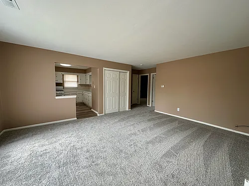 105 Floss Mar Ct Photo 1