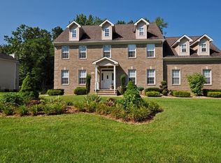 61 Arizona Ave, Old Bridge, NJ 08857