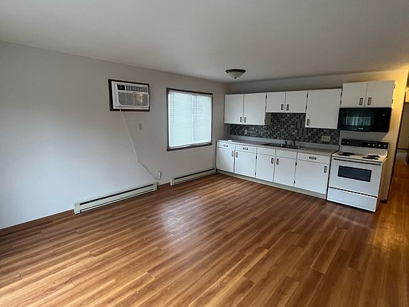 2nd image of 708 W Lincoln Ave #4