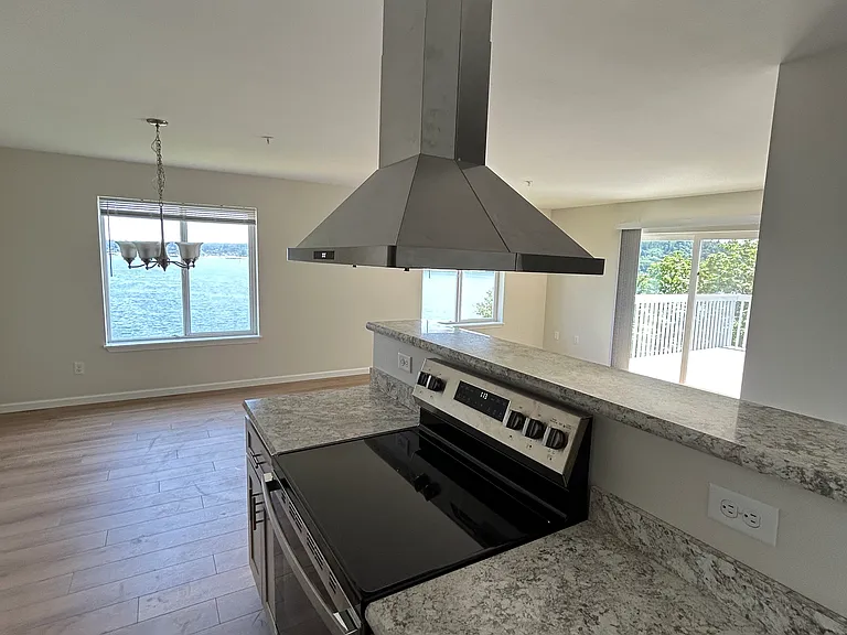 2259 Highview Ln W #E302 — Photo 7