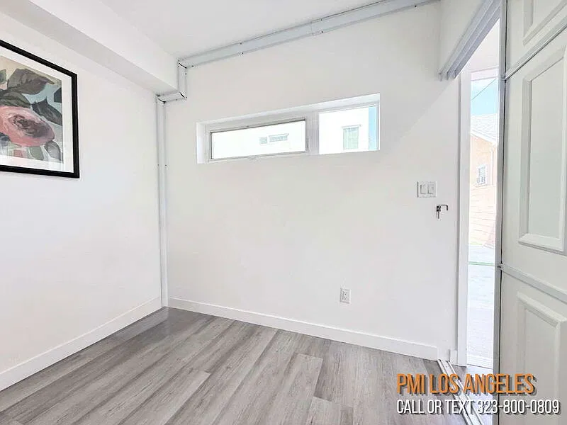 1258 Leighton Ave — Photo 4