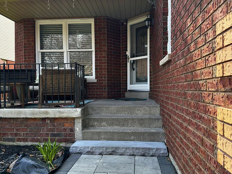 42 Brownell St — Photo 2