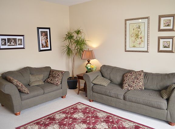 3rd image of 1304 Manning Ave #1304