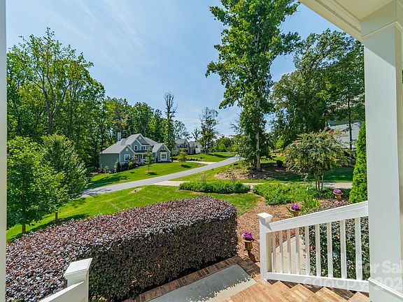 5th image of 216 S Shore Dr #112