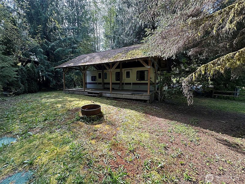 2nd image of 45230 Tillicum Trail