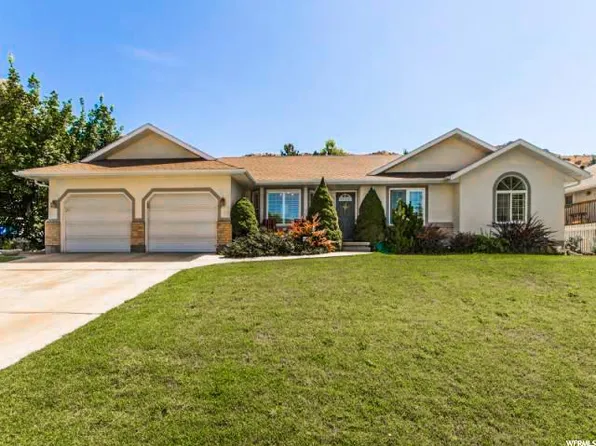 138 Buckingham Dr, Providence, UT 84332