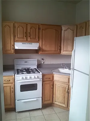 Rented by Urban View Realty | media 19