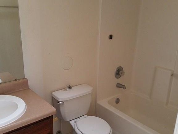 5th image of 4009 Tierra Inez Pl