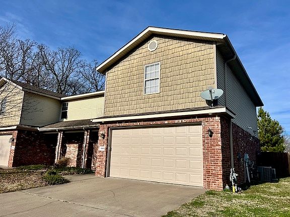 2nd image of 608 NW 17th Ct