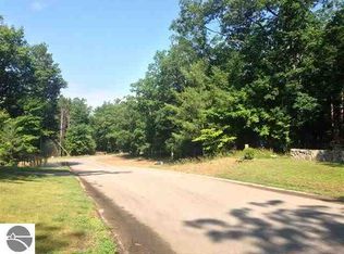 Birch Pointe Dr, Interlochen, MI 49643