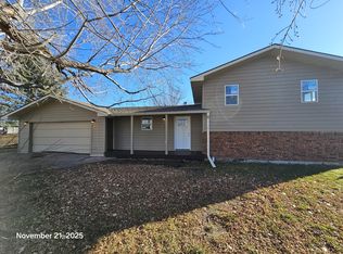 3233 Johnston Ln, Rapid City, SD 57703