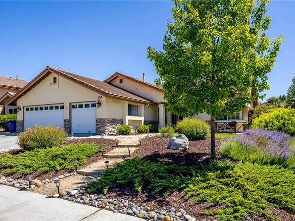 120 Riverbank Ln, Paso Robles, CA 93446