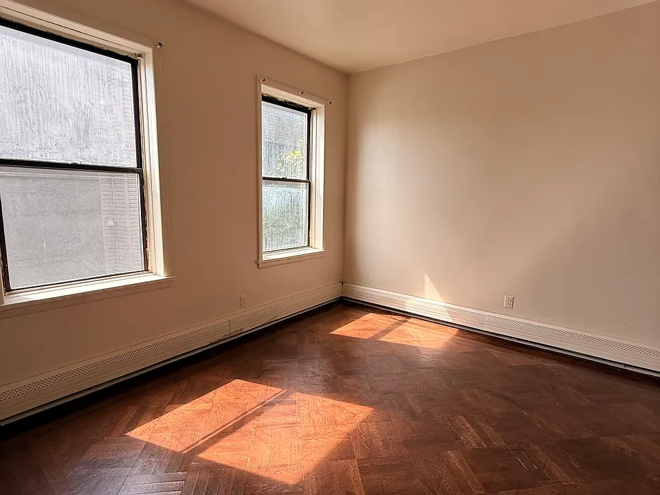 145 Harrison Ave #401