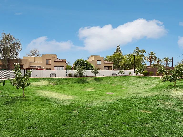 Sonoran Townhomes — Photo 56