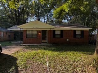 3647 Royal Wood Dr, Memphis, TN 38128