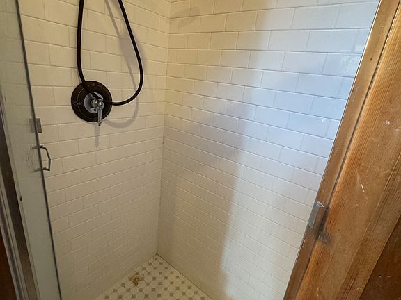 4th image of 369 Brimhall St #2