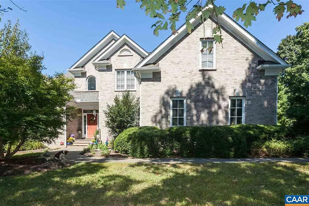 1170 Grove Park Ln photo 1