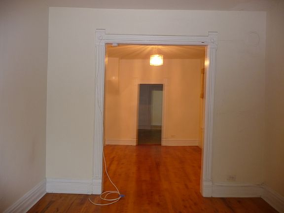 3rd image of 2074 N Campbell Ave