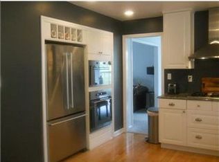 127 Bluestone Dr, Bethel Park, PA 15102