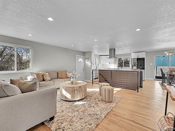 2nd image of 8721 Circle Drive