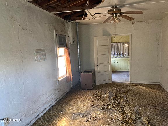 5th image of 270 Ironwood Street