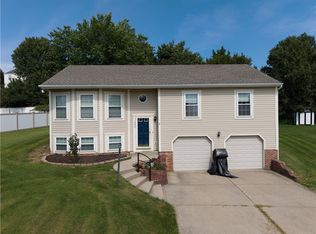 406 S Point Ct, Mc Donald, PA 15057