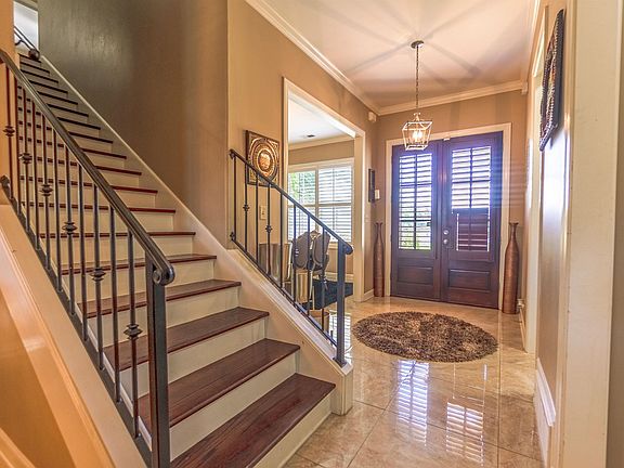 4th image of 9336 Cielo Dr