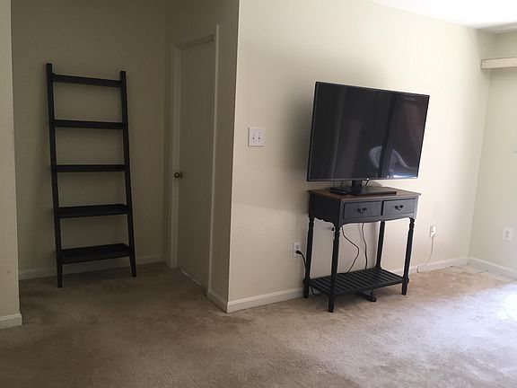 Living room 1