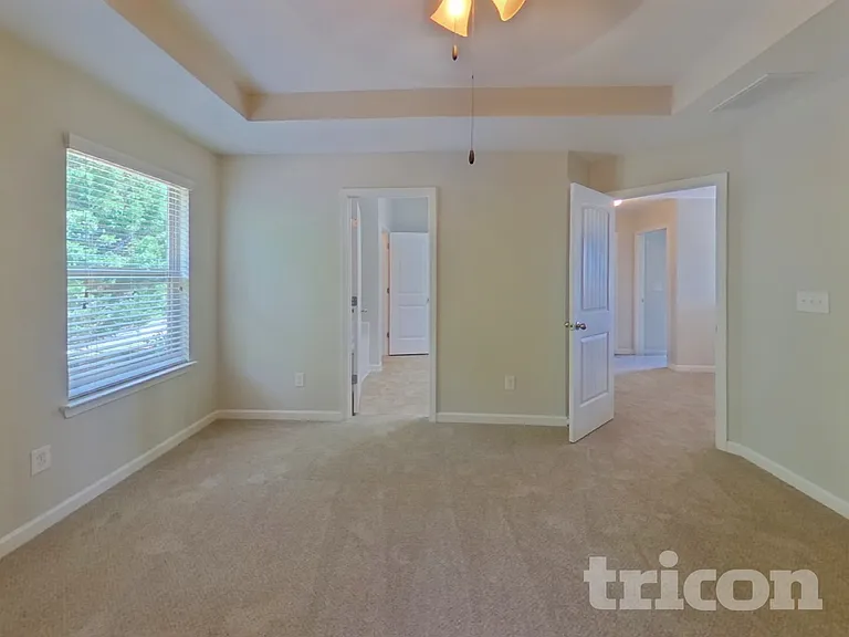 297 Parkview Place Dr — Photo 5