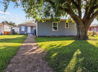 1717 W 4th St, Freeport, TX 77541