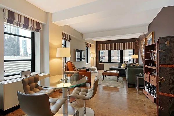 Sold by Upton Realty Group | media 3