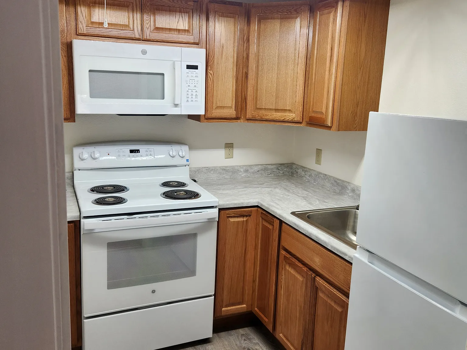 1 bed, 600 sqft, $950 — Photo 4